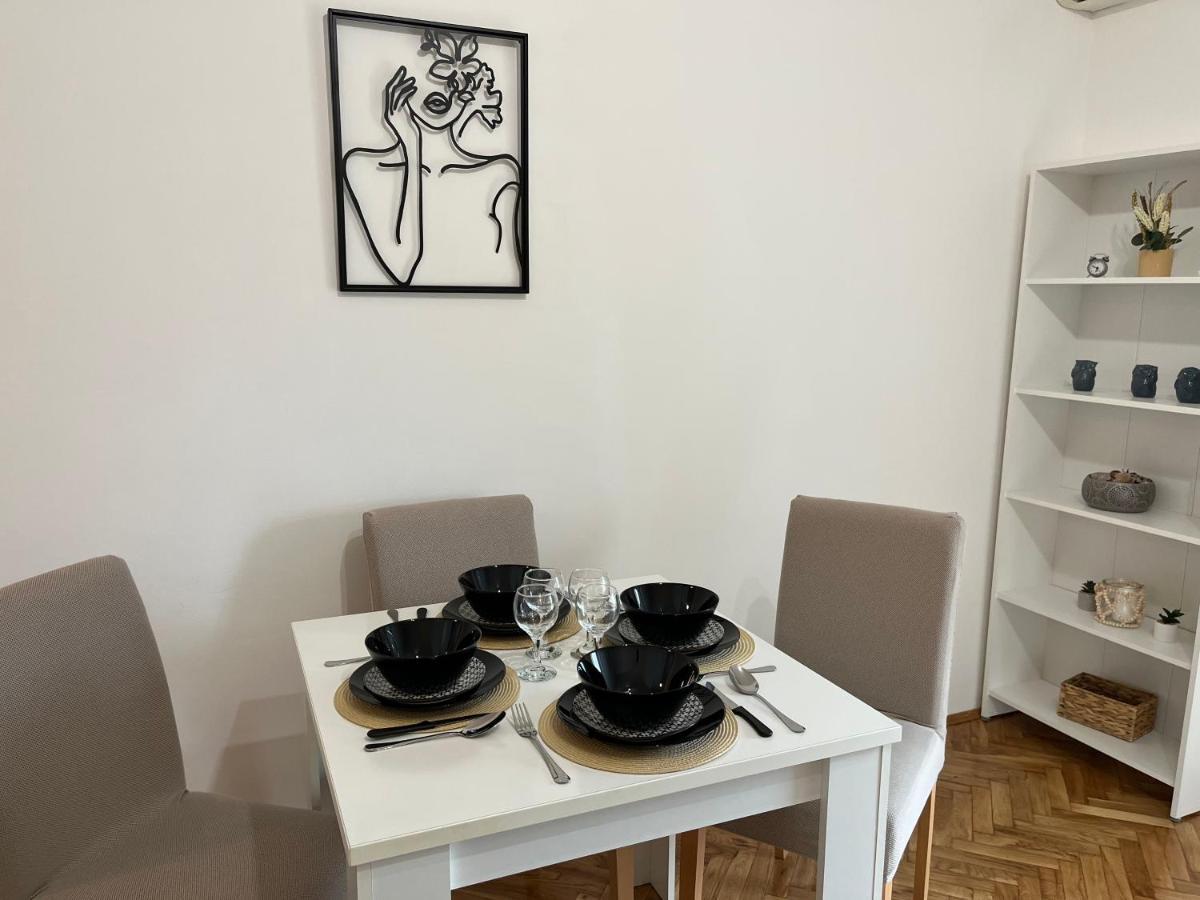 Apartment Sophie Novi Sad Exteriör bild